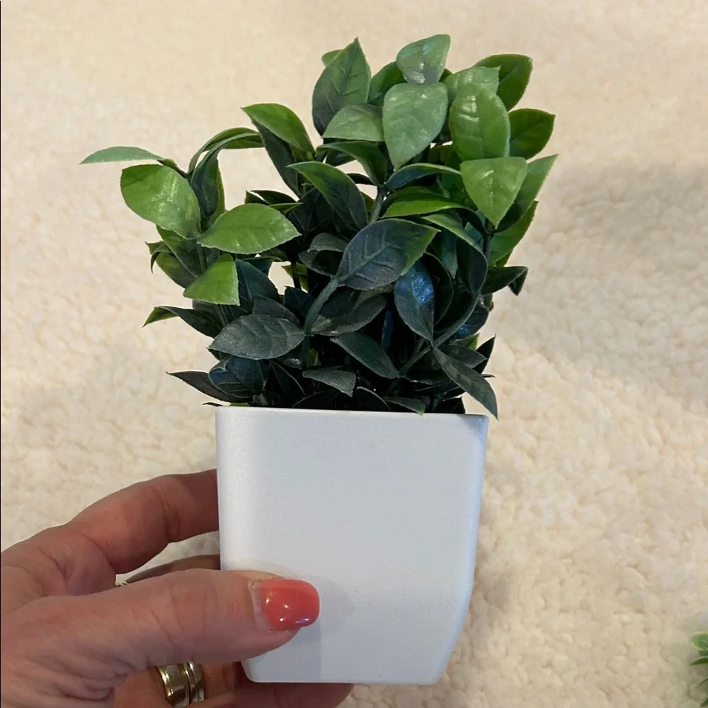 DerRose Artificial Greenery Set
